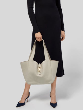 Saint Laurent Leather Le 5 à 7 2024