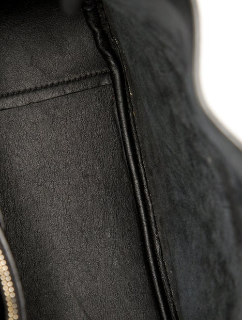 Saint Laurent Leather Le 5 à 7 2022