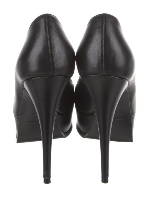 Saint Laurent Leather Pumps