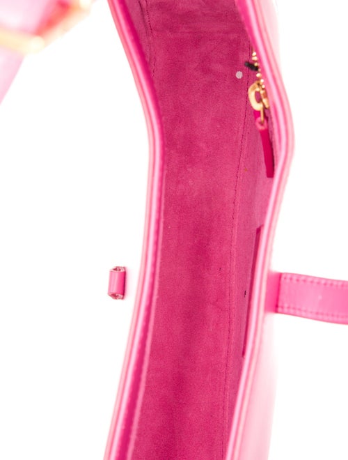 Saint Laurent Leather Le 5 à 7 2022