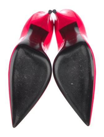 Saint Laurent Patent Leather Pumps