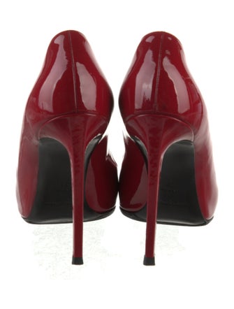 Saint Laurent Patent Leather Pumps