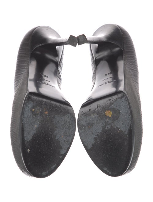 Saint Laurent Embossed Leather Pumps