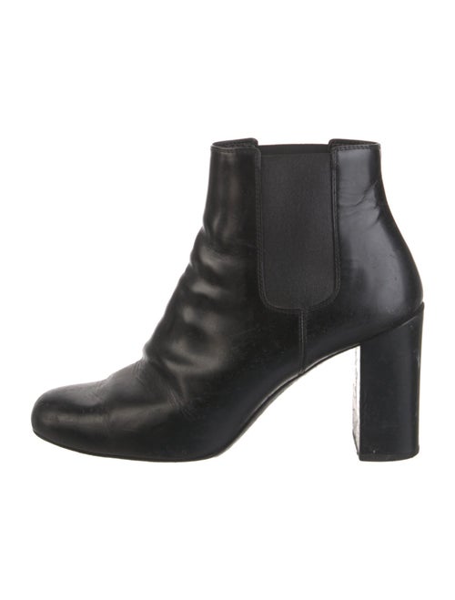 Saint Laurent Leather Chelsea Boots