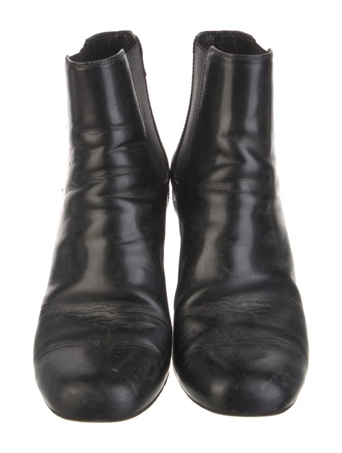 Saint Laurent Leather Chelsea Boots