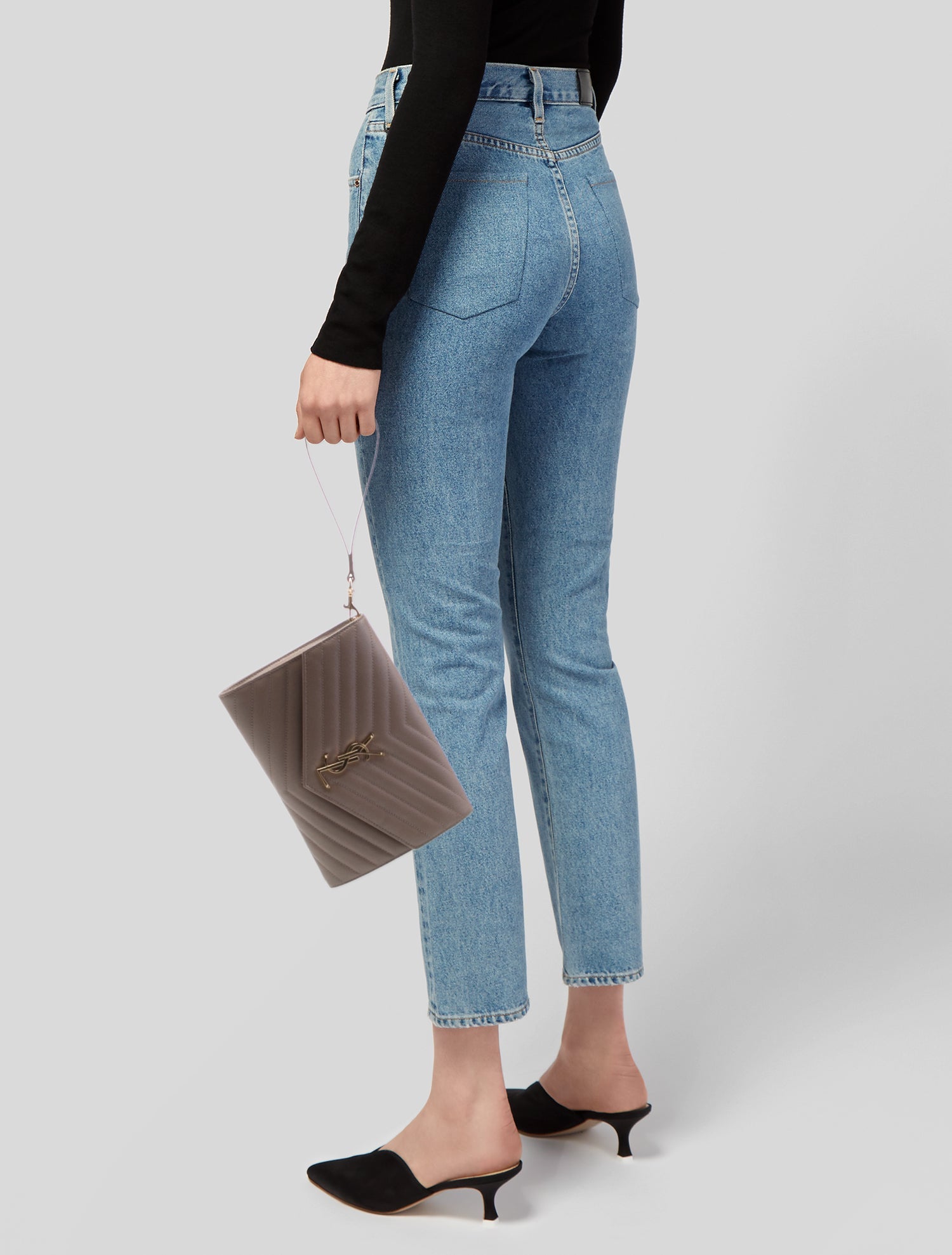 Saint Laurent Chevron Cassandre 2023