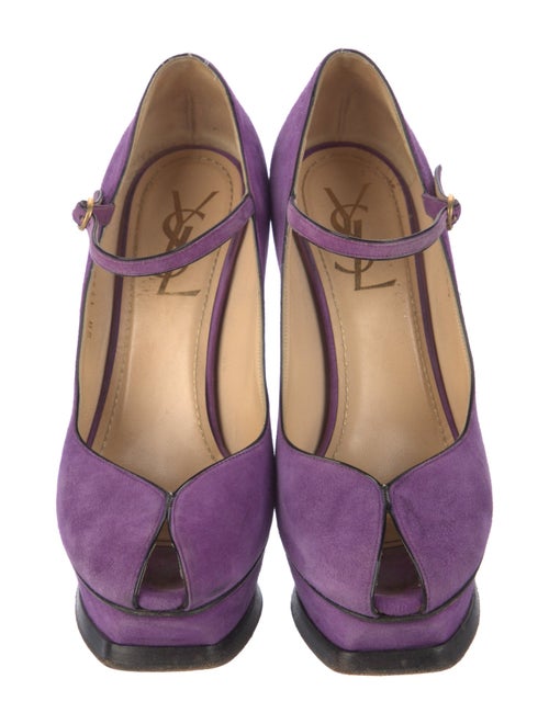 Yves Saint Laurent Suede Pumps