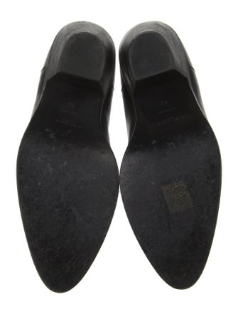 Saint Laurent Leather Chelsea Boots