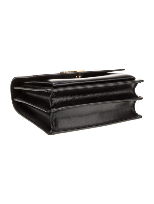 Saint Laurent Signature Sunset Medium 2022