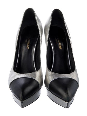 Saint Laurent Leather Pumps