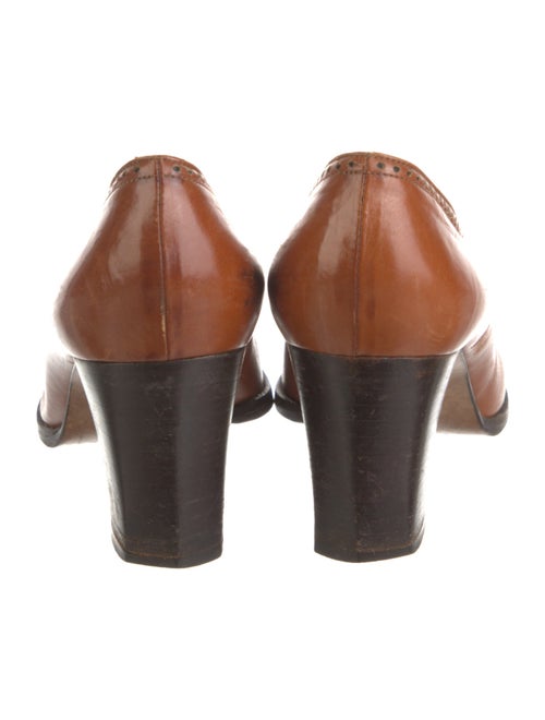 Saint Laurent Leather Pumps
