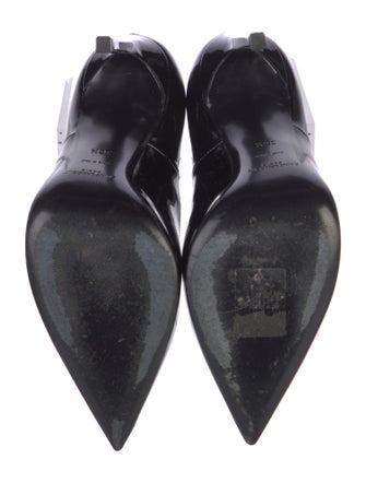 Saint Laurent Patent Leather Pumps