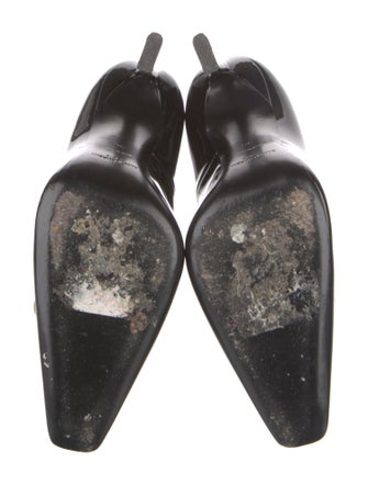 Saint Laurent Patent Leather Chain-Link Accents Pumps