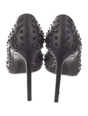 Saint Laurent Leather Studded Accents Pumps