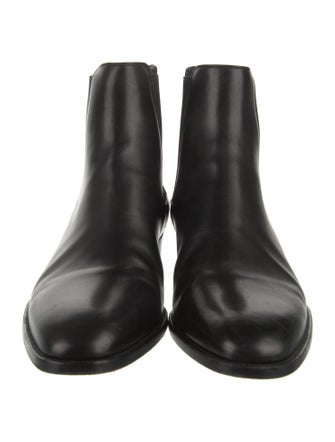 Saint Laurent Leather Chelsea Boots