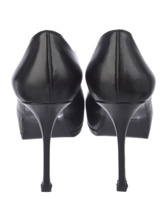 Saint Laurent Leather Pumps