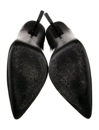 Saint Laurent Patent Leather Pumps