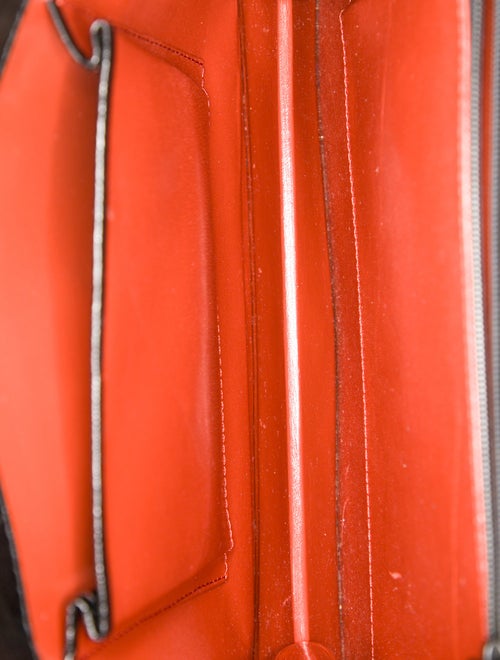 Yves Saint Laurent Leather Shoulder Bag