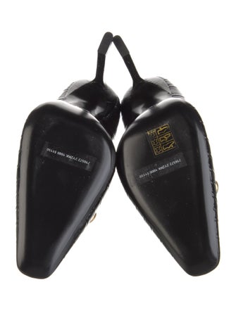 Saint Laurent Leather Pumps