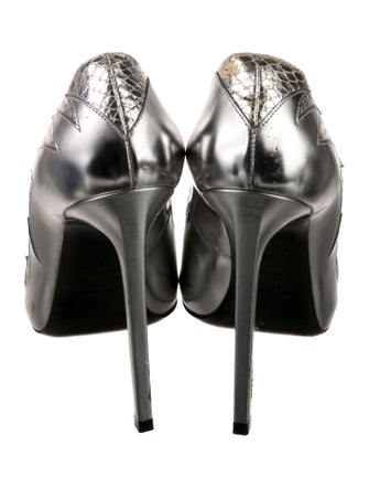 Saint Laurent Leather Pumps