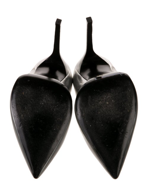 Saint Laurent Leather Pumps