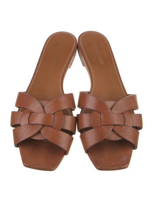 Saint Laurent Leather Flats