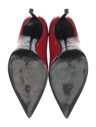 Saint Laurent Patent Leather Pumps