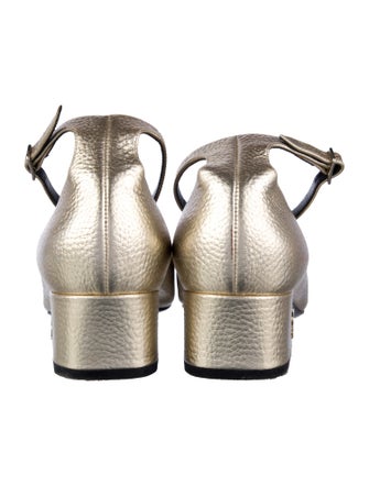 Saint Laurent Leather Pumps