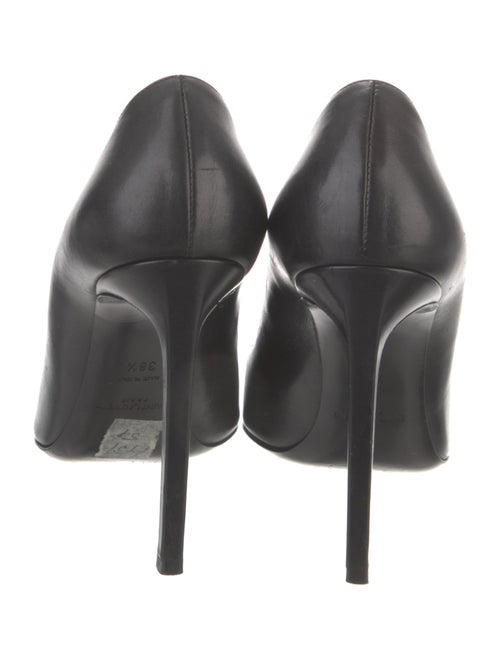 Saint Laurent Leather Pumps