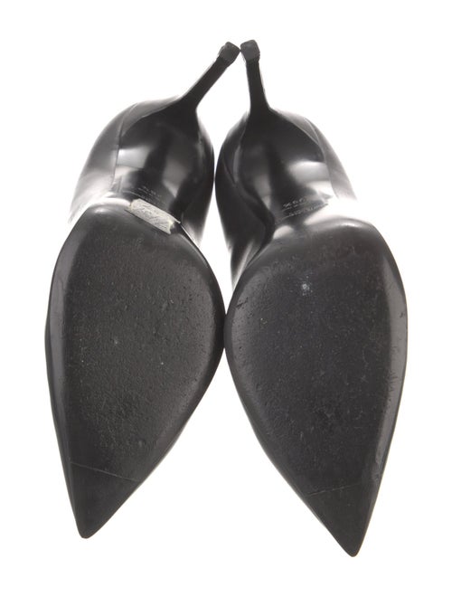 Saint Laurent Leather Pumps