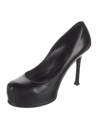 Saint Laurent Leather Pumps