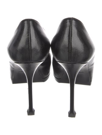 Saint Laurent Leather Pumps