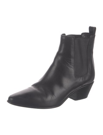 Saint Laurent Leather Chelsea Boots