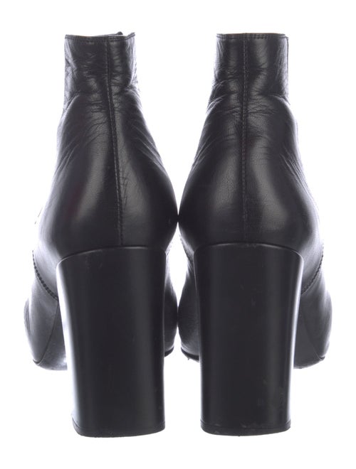 Saint Laurent Leather Chelsea Boots