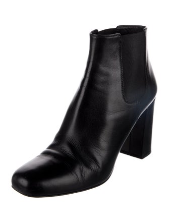 Saint Laurent Leather Chelsea Boots