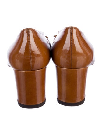 Saint Laurent Patent Leather Pumps