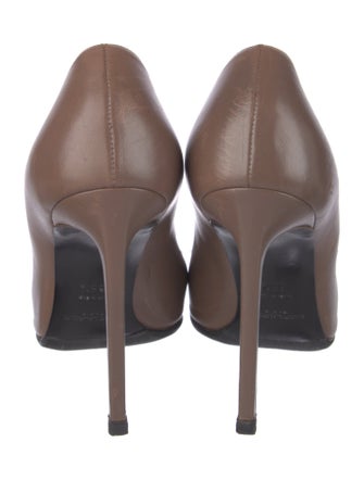 Saint Laurent Leather Pumps