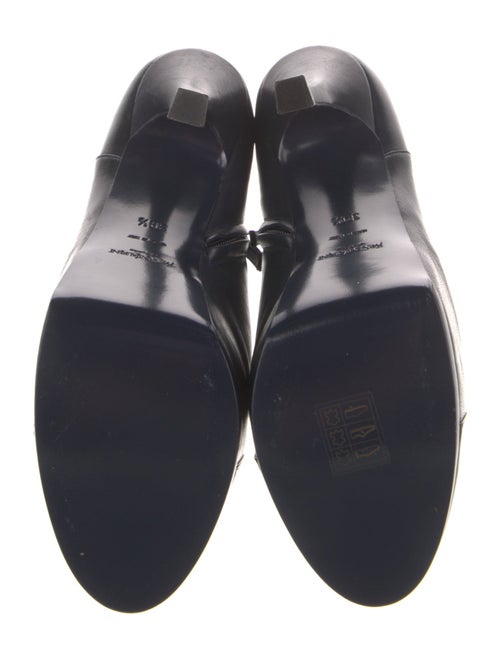 Saint Laurent Leather Pumps