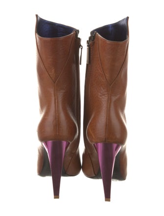 Saint Laurent Leather Boots