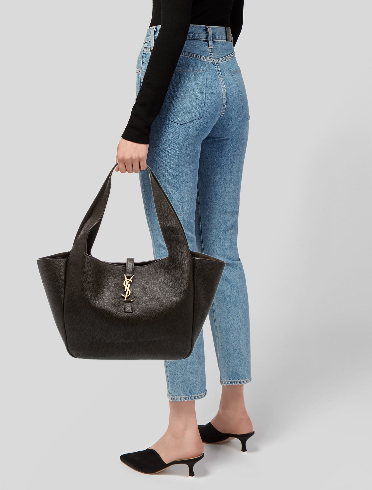 Saint Laurent Signature Le 5 à 7