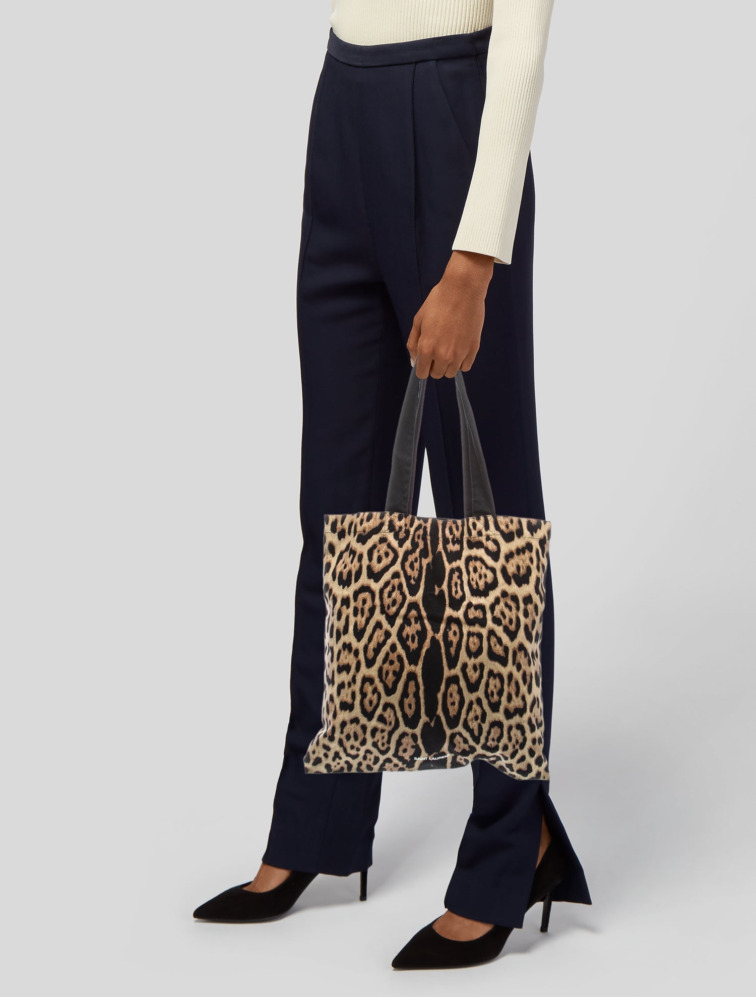 Chloé Gladys Leather Tote - Black Totes, Handbags - CHL99348 | The