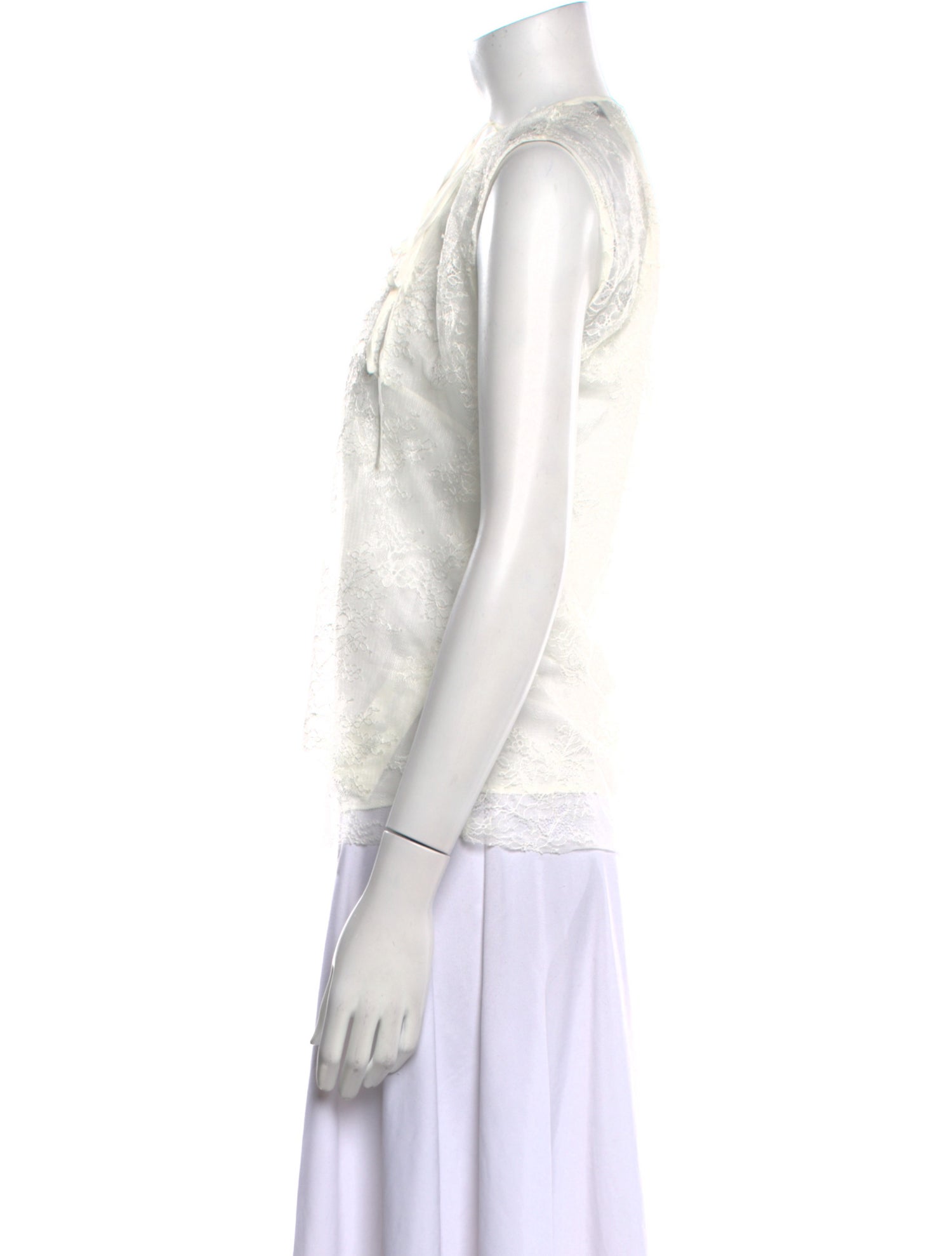 Sándor Crew Neck Sleeveless Blouse