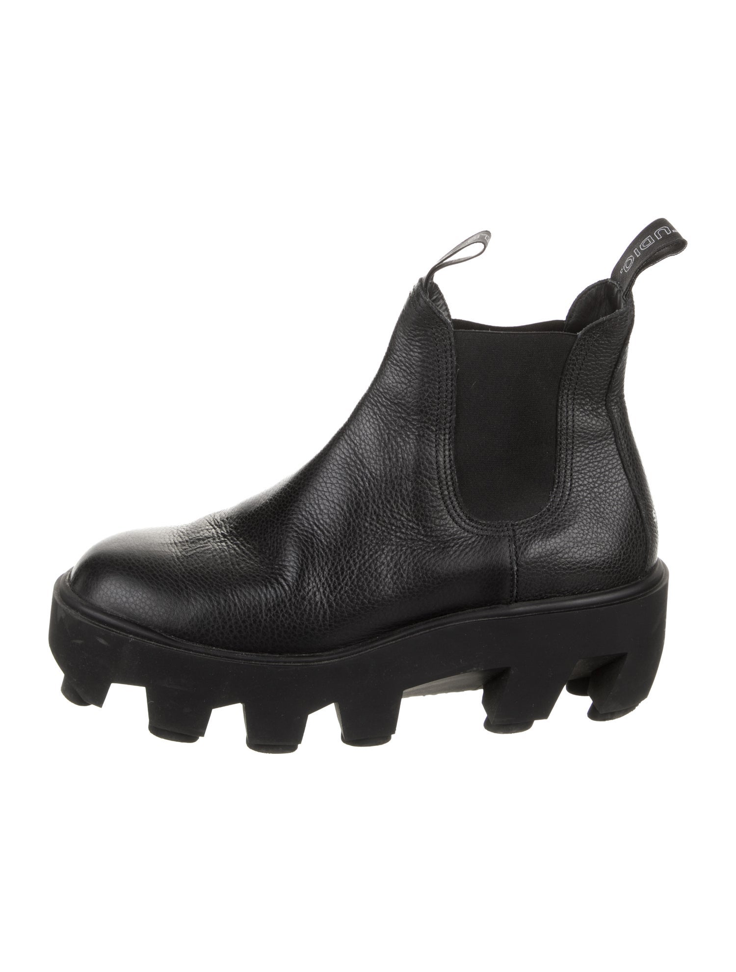 S.R. Studio. LA. CA. Leather Chelsea Boots