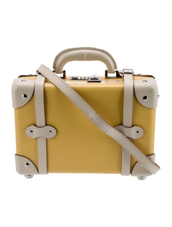 Steamline Luggage Leather Messenger Bag