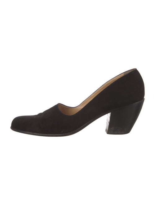 Walter Steiger Suede Pumps