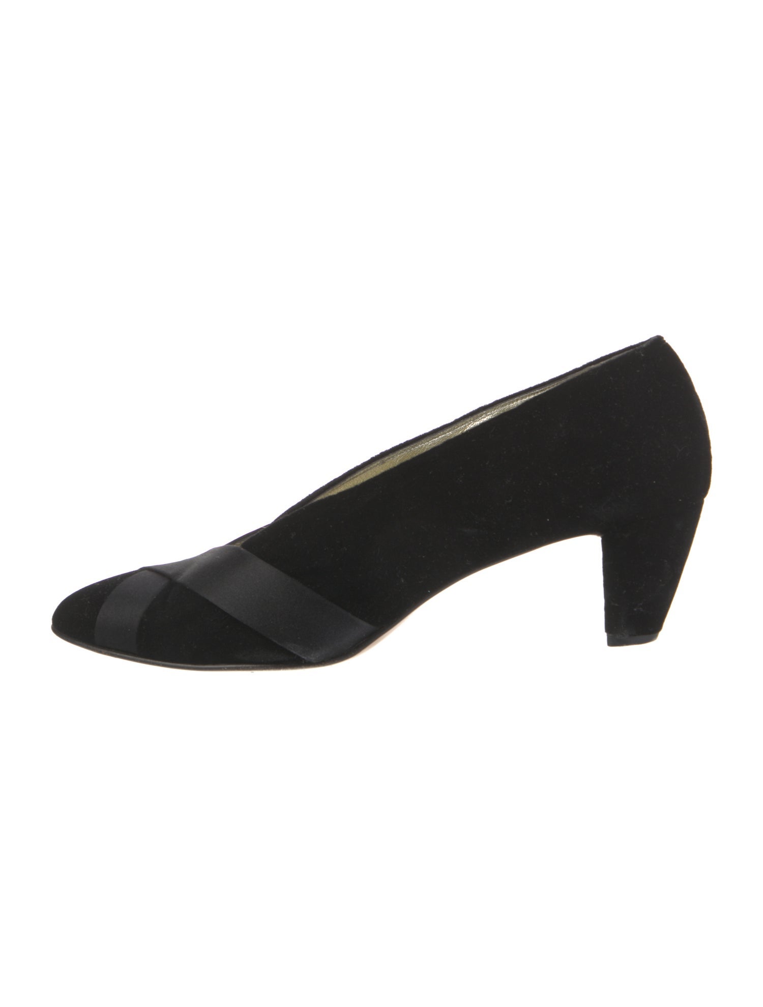 Walter Steiger Velvet Pumps