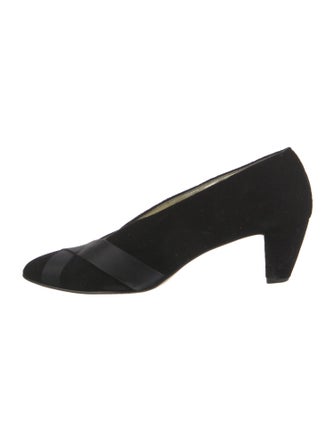 Walter Steiger Velvet Pumps
