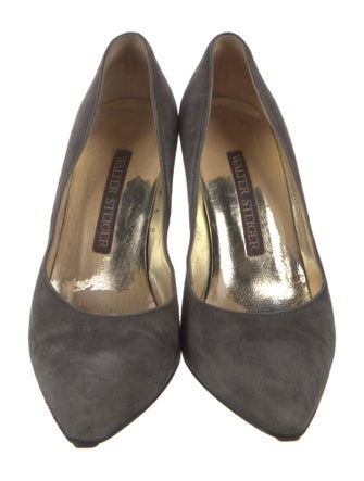 Walter Steiger Suede Pumps