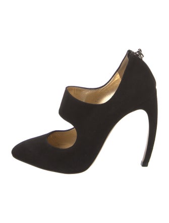 Walter Steiger Suede Pumps