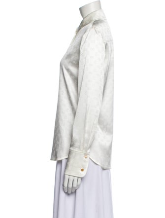 St. John Long Sleeve Button-Up Top